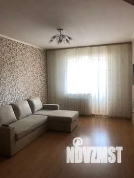 2-к квартира, посуточно, 64м2, 1/1 этаж