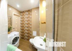 2-к квартира, посуточно, 38м2, 8/9 этаж