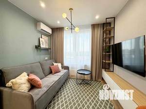 Студия квартира, посуточно, 40м2, 2/6 этаж