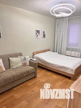 1-к квартира, посуточно, 36м2, 4/9 этаж