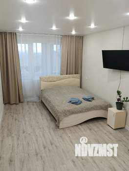 1-к квартира, посуточно, 30м2, 10/10 этаж