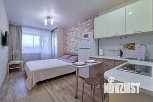 Студия квартира, посуточно, 30м2, 1/17 этаж