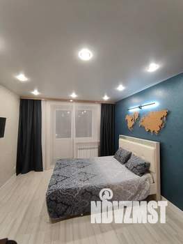 1-к квартира, посуточно, 35м2, 3/20 этаж