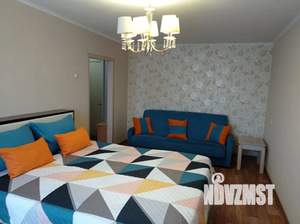 1-к квартира, посуточно, 33м2, 5/6 этаж
