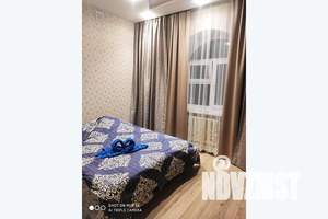 1-к квартира, посуточно, 40м2, 1/2 этаж