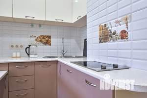 Студия квартира, посуточно, 30м2, 1/17 этаж