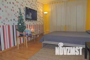 1-к квартира, посуточно, 38м2, 10/10 этаж