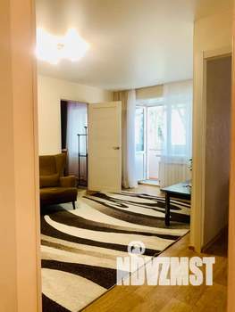 2-к квартира, посуточно, 44м2, 2/5 этаж