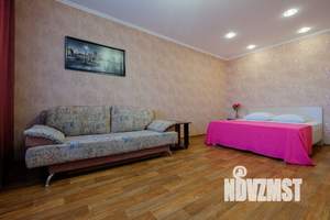 1-к квартира, посуточно, 37м2, 1/1 этаж