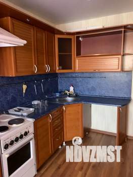1-к квартира, посуточно, 44м2, 5/10 этаж