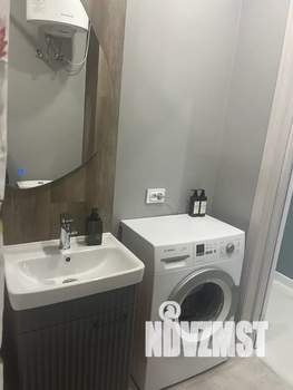 Студия квартира, посуточно, 27м2, 1/17 этаж