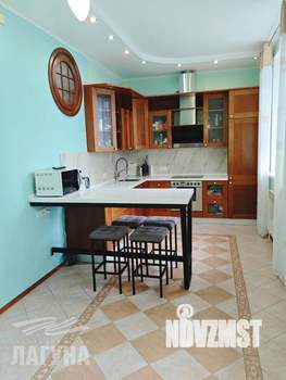 4-к квартира, на длительный срок, 146м2, 4/5 этаж