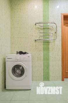 1-к квартира, посуточно, 72м2, 1/1 этаж