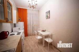 1-к квартира, посуточно, 40м2, 1/10 этаж
