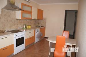 1-к квартира, на длительный срок, 49м2, 4/10 этаж