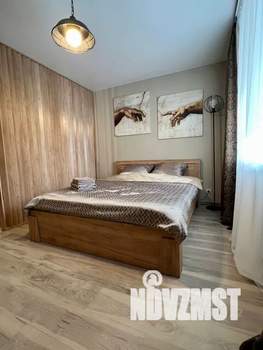 Студия квартира, посуточно, 32м2, 1/14 этаж