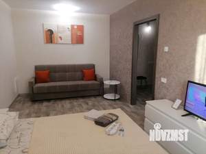 1-к квартира, посуточно, 35м2, 3/9 этаж