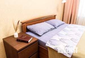 2-к квартира, посуточно, 50м2, 7/10 этаж