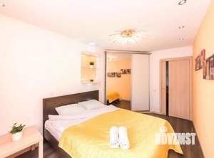 2-к квартира, посуточно, 57м2, 1/1 этаж