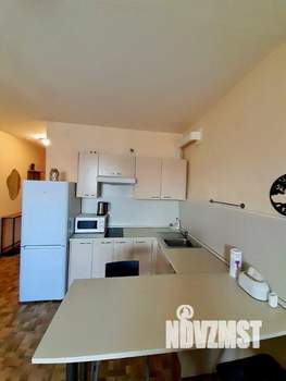 Студия квартира, посуточно, 32м2, 9/17 этаж