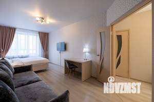 1-к квартира, посуточно, 45м2, 1/1 этаж