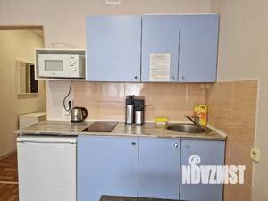 Студия квартира, посуточно, 28м2, 1/9 этаж