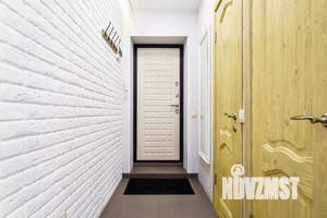 Студия квартира, посуточно, 31м2, 1/5 этаж