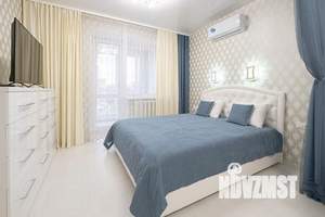 1-к квартира, посуточно, 50м2, 1/1 этаж