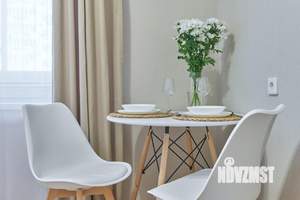 1-к квартира, посуточно, 49м2, 1/1 этаж