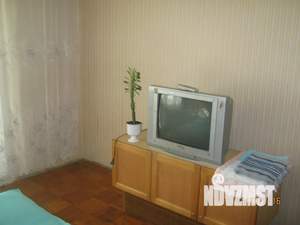 1-к квартира, посуточно, 40м2, 3/5 этаж