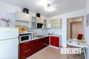 1-к квартира, посуточно, 40м2, 9/10 этаж