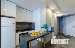 Студия квартира, посуточно, 32м2, 13/16 этаж