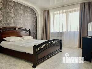 1-к квартира, посуточно, 44м2, 1/1 этаж