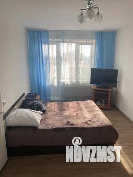 1-к квартира, посуточно, 35м2, 13/14 этаж