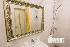 1-к квартира, посуточно, 42м2, 1/1 этаж