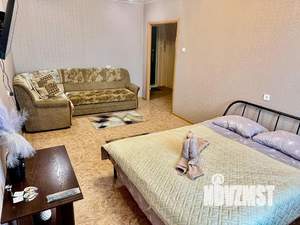 1-к квартира, посуточно, 39м2, 2/10 этаж