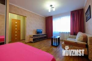 1-к квартира, посуточно, 37м2, 1/1 этаж