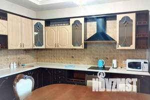 1-к квартира, посуточно, 50м2, 1/8 этаж