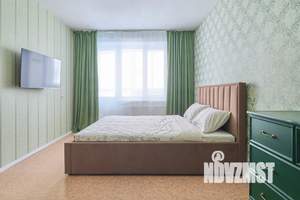 1-к квартира, посуточно, 40м2, 1/10 этаж
