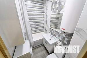 1-к квартира, посуточно, 39м2, 3/10 этаж