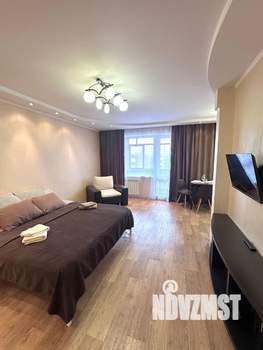 Студия квартира, посуточно, 36м2, 7/10 этаж