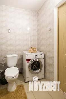 1-к квартира, посуточно, 42м2, 17/18 этаж