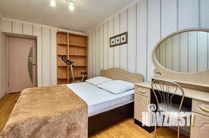 3-к квартира, посуточно, 64м2, 3/9 этаж