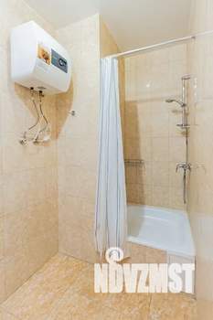 1-к квартира, посуточно, 42м2, 4/9 этаж