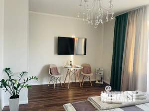 Студия квартира, посуточно, 33м2, 3/6 этаж