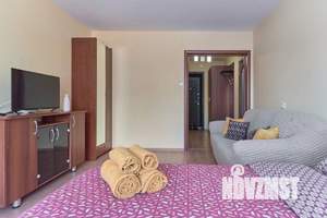 1-к квартира, посуточно, 49м2, 1/1 этаж