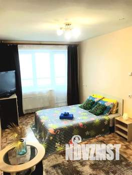 1-к квартира, посуточно, 40м2, 5/17 этаж