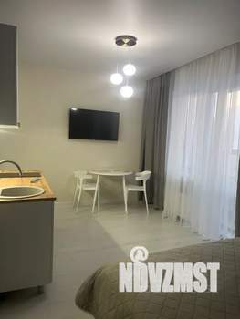 Студия квартира, посуточно, 27м2, 1/17 этаж