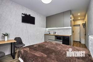 Студия квартира, посуточно, 28м2, 10/18 этаж