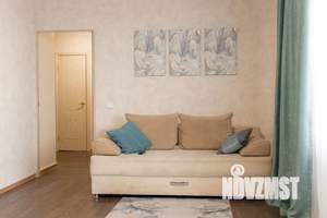 1-к квартира, посуточно, 42м2, 4/16 этаж